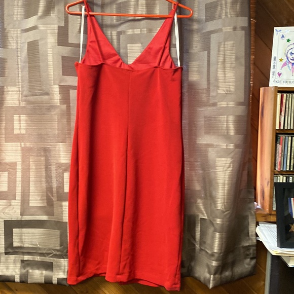 Little red dress size m - Picture 2 of 3